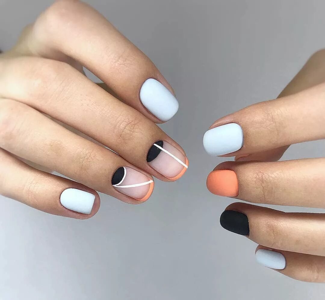 Маникюр на короткие овальные ног. Маникюр французский френч. Ногти френч 2022. Френч топ. Френч топ.