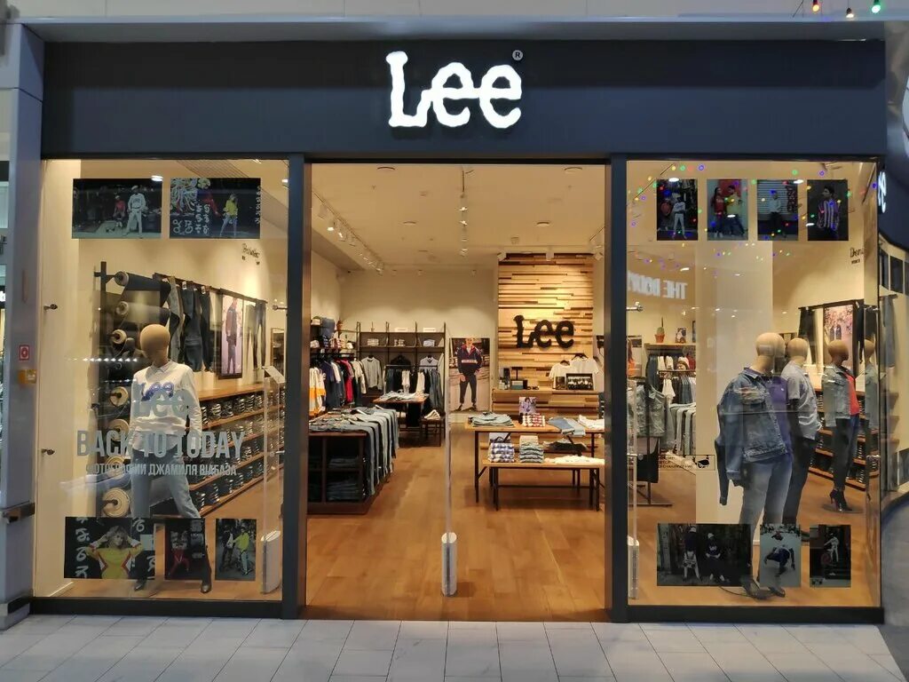 магазин ли шоп. Modi атриум. Lee магазин одежды. Lee shop. Lee wrangler.