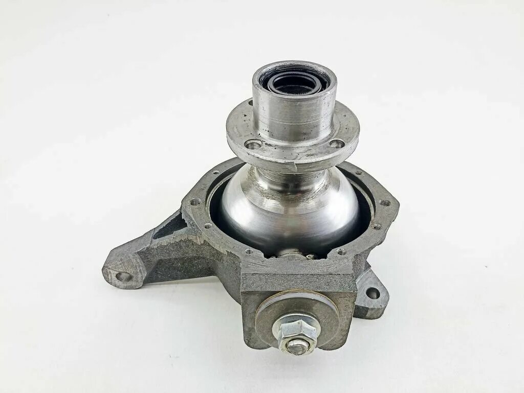 поворотный кулак хантер. поворотный кулак уаз хантер. корпус поворотный кулак правый уаз хантер. корпус поворотного кулака уаз 3160. поворотный кулак хантер.