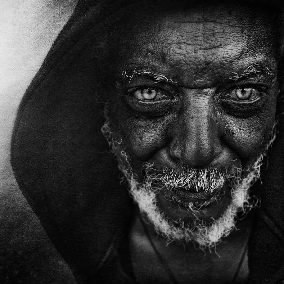 Старый белый мужчина. Портреты Lee Jeffries. Ли Джеффрис портреты. Ли Джеффрис фотограф. Lee Jeffries бездомные.