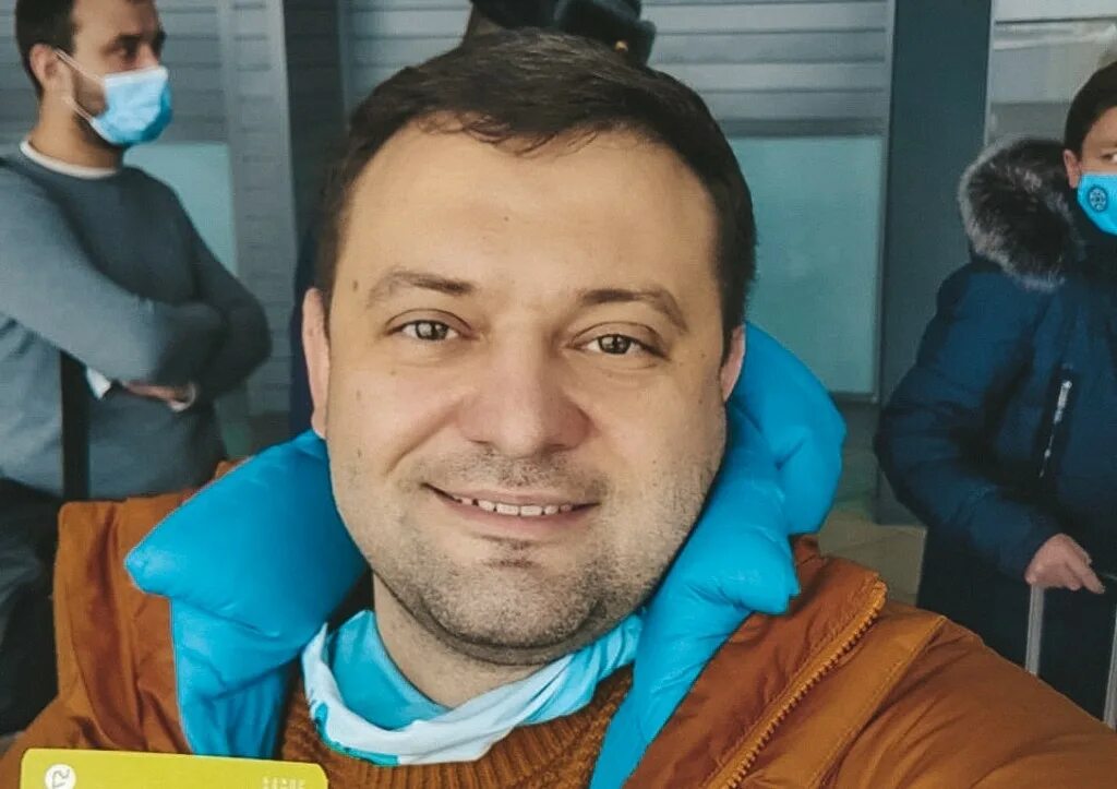 Фото сергея бойко. Сергей бойко депутат новосибирского горсовета. сергей бойко новосибирск семья. бойко навальный. сергей бойко митинг новосибирск.