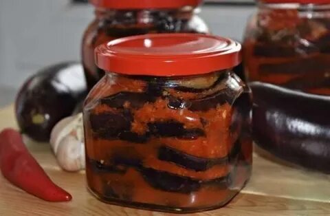 Острые баклажаны в банке на зиму