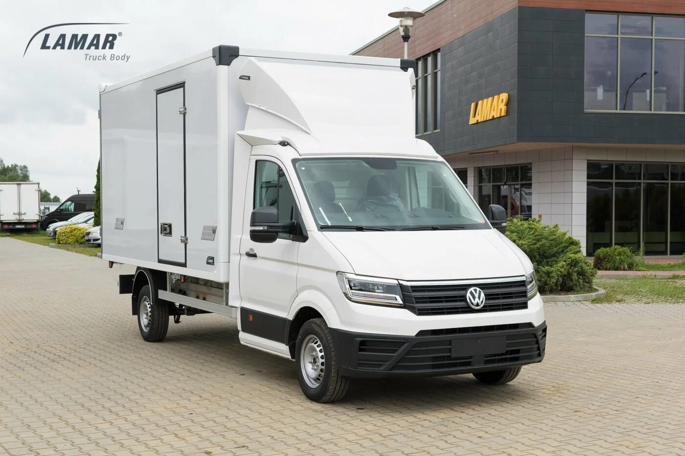Фургоны крафтер. Фольксваген крафтер фургон. volkswagen грузовой фургон crafter 2025. volkswagen crafter будка 2016. фольксваген крафтер грузовой с будкой.