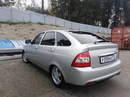 Авито приора хэтчбек
