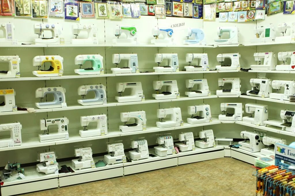 швейные машины в кирове адрес. швейная машинка comfort comfort 10. ремонт швейных машин реклама. швейная машинка бротхер лс 2125. швейные машины в кирове адрес.