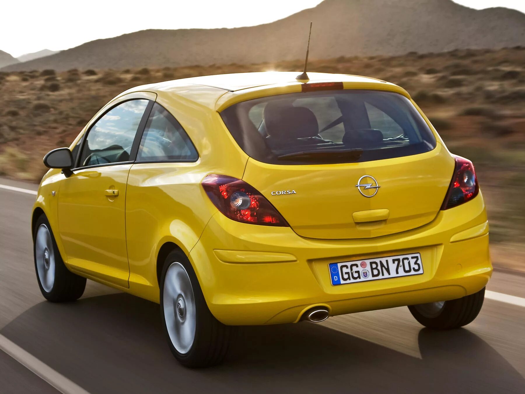 Опель 1.3 отзывы. Opel Corsa 2009. Opel Corsa 3. Opel Corsa 2. Опель Корса 1.2.
