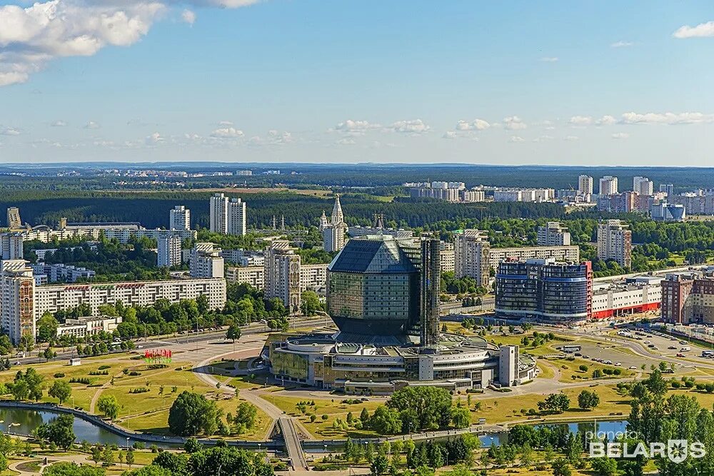 Ленинский район города минска. Минск (город). Минск Московский район. Восток (Минск). Уручье Минск библиотека.