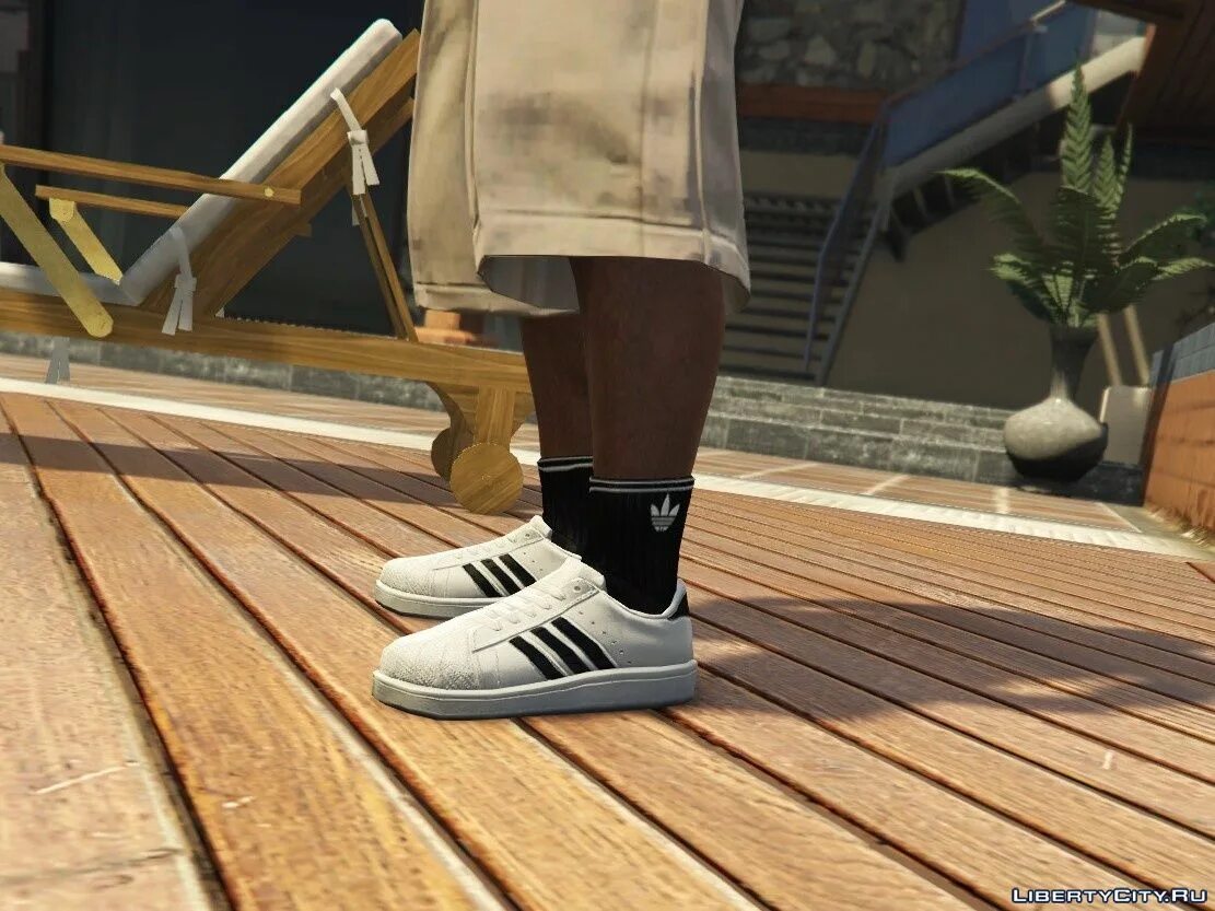 Adidas GTA 5. GTA 5 Nike. Кроссовки найк ГТА 5 РП. Кеды King GTA 5 Rp.