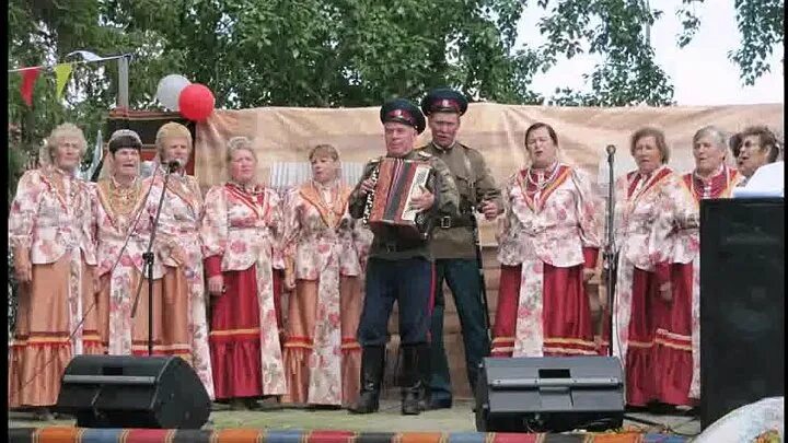 Живет живет село родное. Живёт село родное сельские зори. Живёт село родное. Жить в селе. Русская живи село