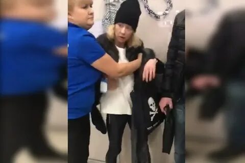 Попалась на краже