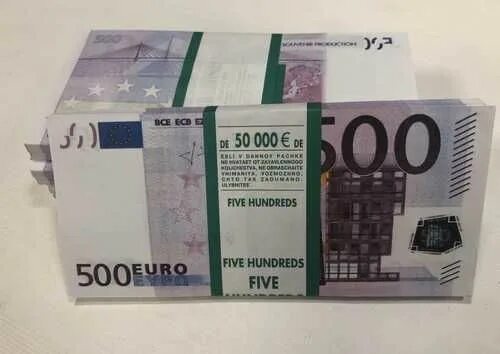 Куча денег евро. Миллион евро в рублях сколько на сегодня. Вес купюры 500 евро одной. Сколько весит 100$. Миллион евро в рублях сколько на сегодня.