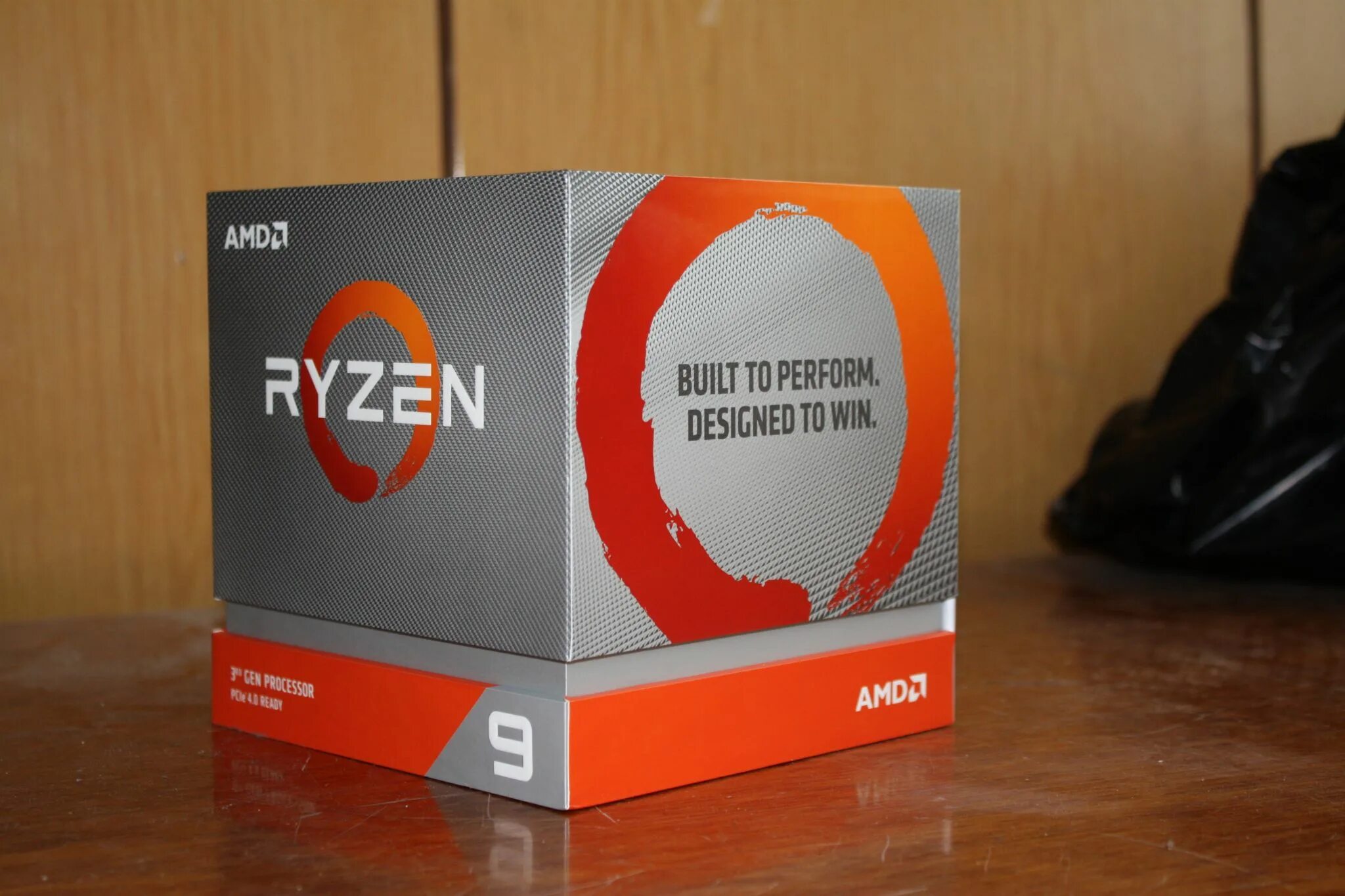 Amd ryzen 9 5900x купить. AMD Ryzen 9 3900x. Процессор AMD Ryzen 9 3900x Box. Процессор AMD Ryzen 9 3900x am4. АМД райзен 9 бокс.