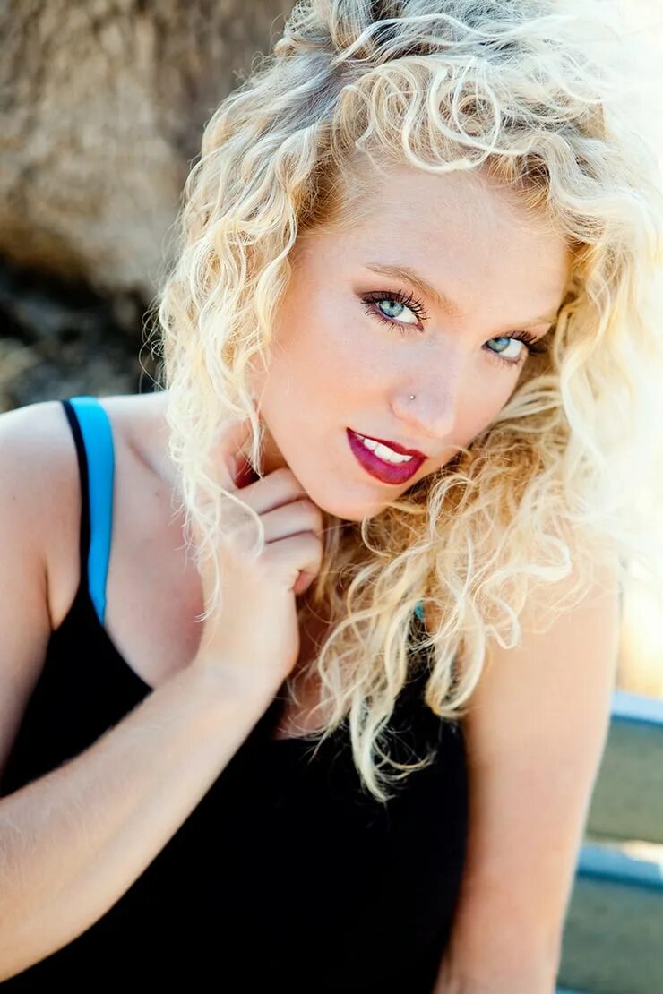 Emely thorne. Justine parker. emily r thorne. emily thorne модель. emily wilderness.