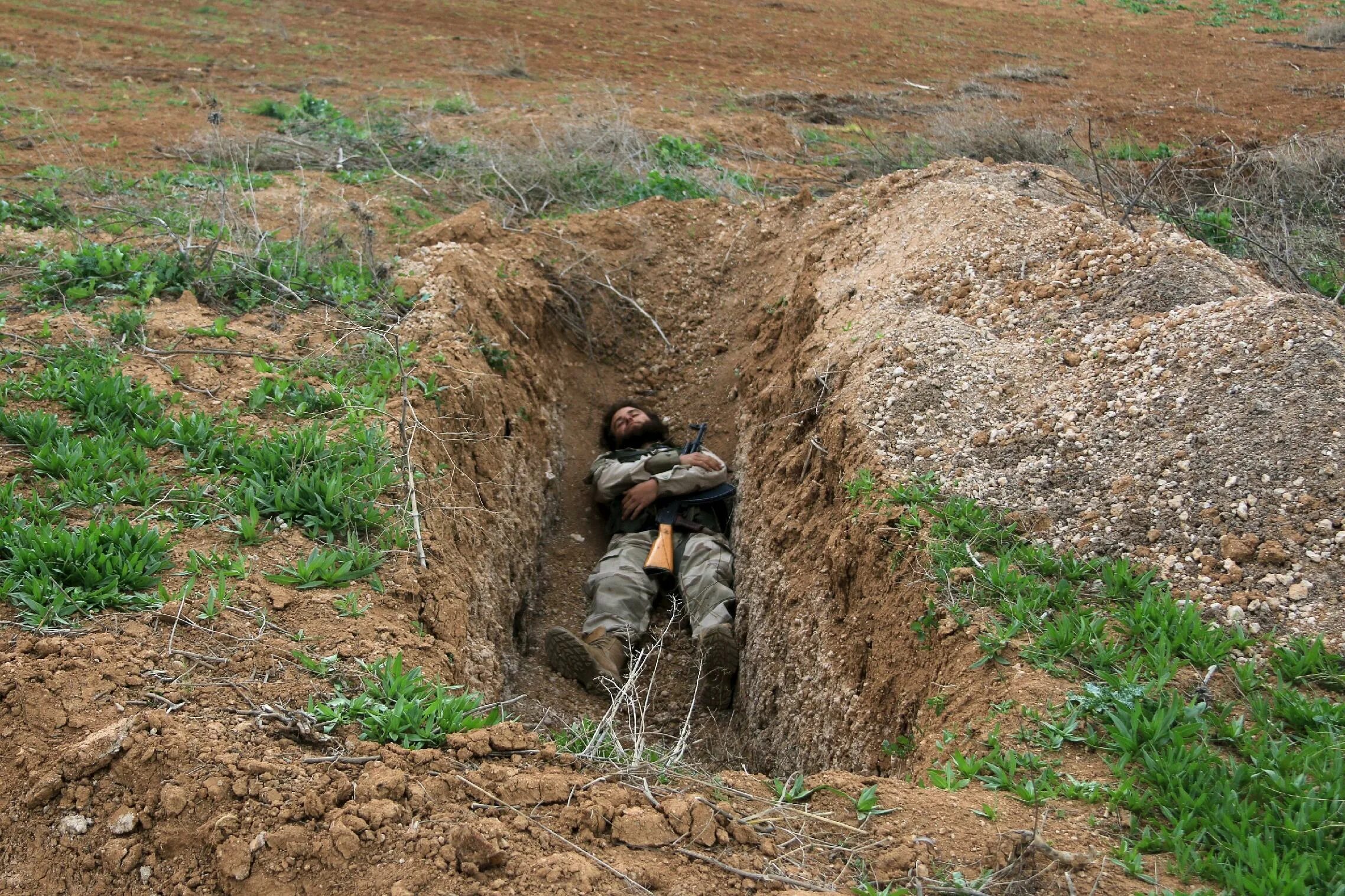 Траншея Военная. Окоп. Современные окопы. Окопы и блиндажи современные. Земляные написать