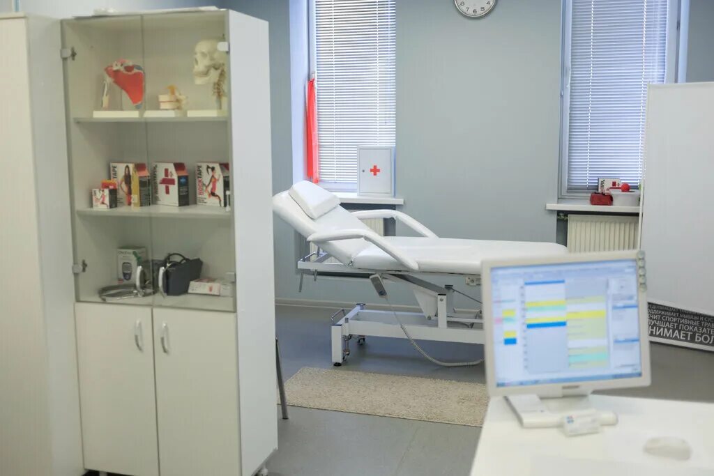 Малышева 135а екатеринбург наркология. Ооо медицинский центр свобода движения учредители. Клиника качество жизни сызрань. Куркинское шоссе медцентр. Свобода движения клиника.