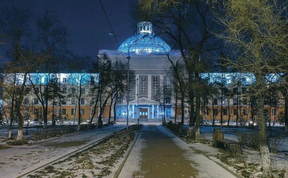 Медуниверситет красноярск. Мед университет Красноярск. Университет Войно Ясенецкого Красноярск. Купол медицинского университета Красноярск. Мет инстетут в Красноярске.