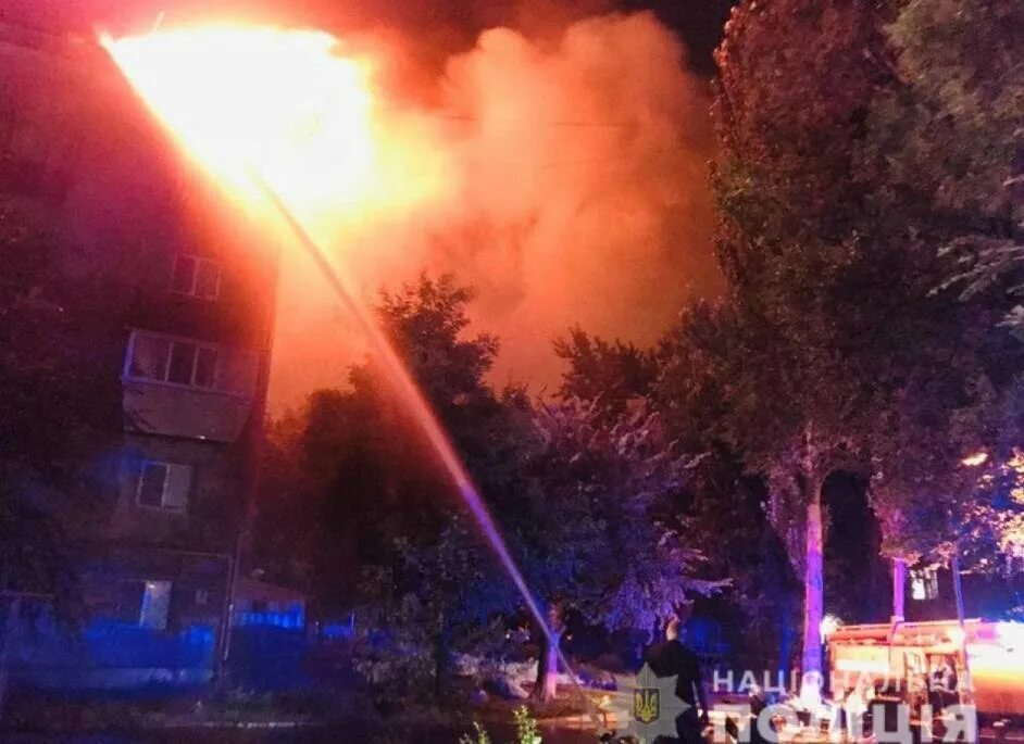 Запорожье горящие. Сгоревший завод. Пожар фото. Пожар в запорожье сейчас. Запорожье горящие.