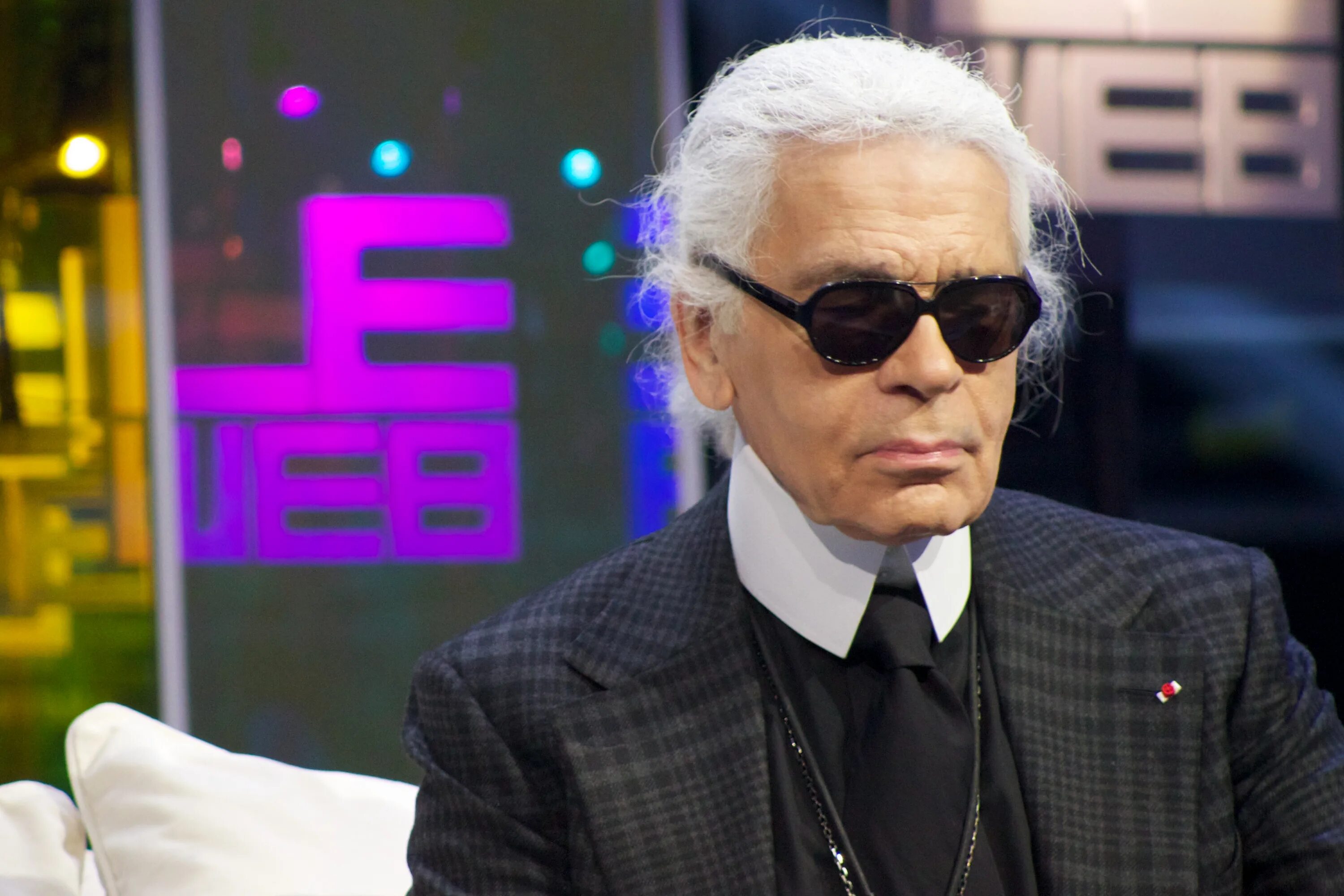 Lagerfeld tokyo. Лагерфельд.