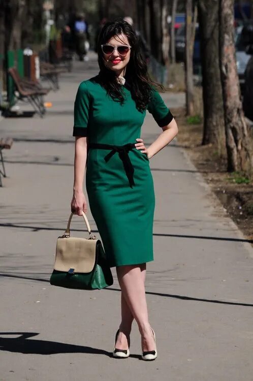 Макияж под зеленое платье - 67 photo