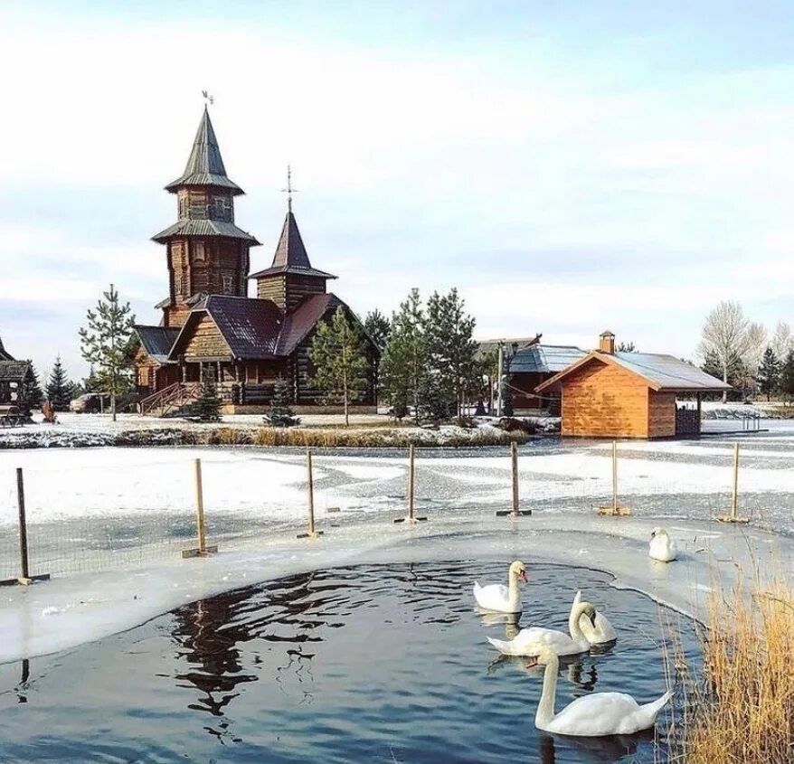 Парк луна шарлыкский. Парк Луна Оренбургская область. Посёлок Луна Шарлыкский район. Ландшафтный парк Луна Шарлыкский район. Оренбург Шарлыкский район Луна парк.