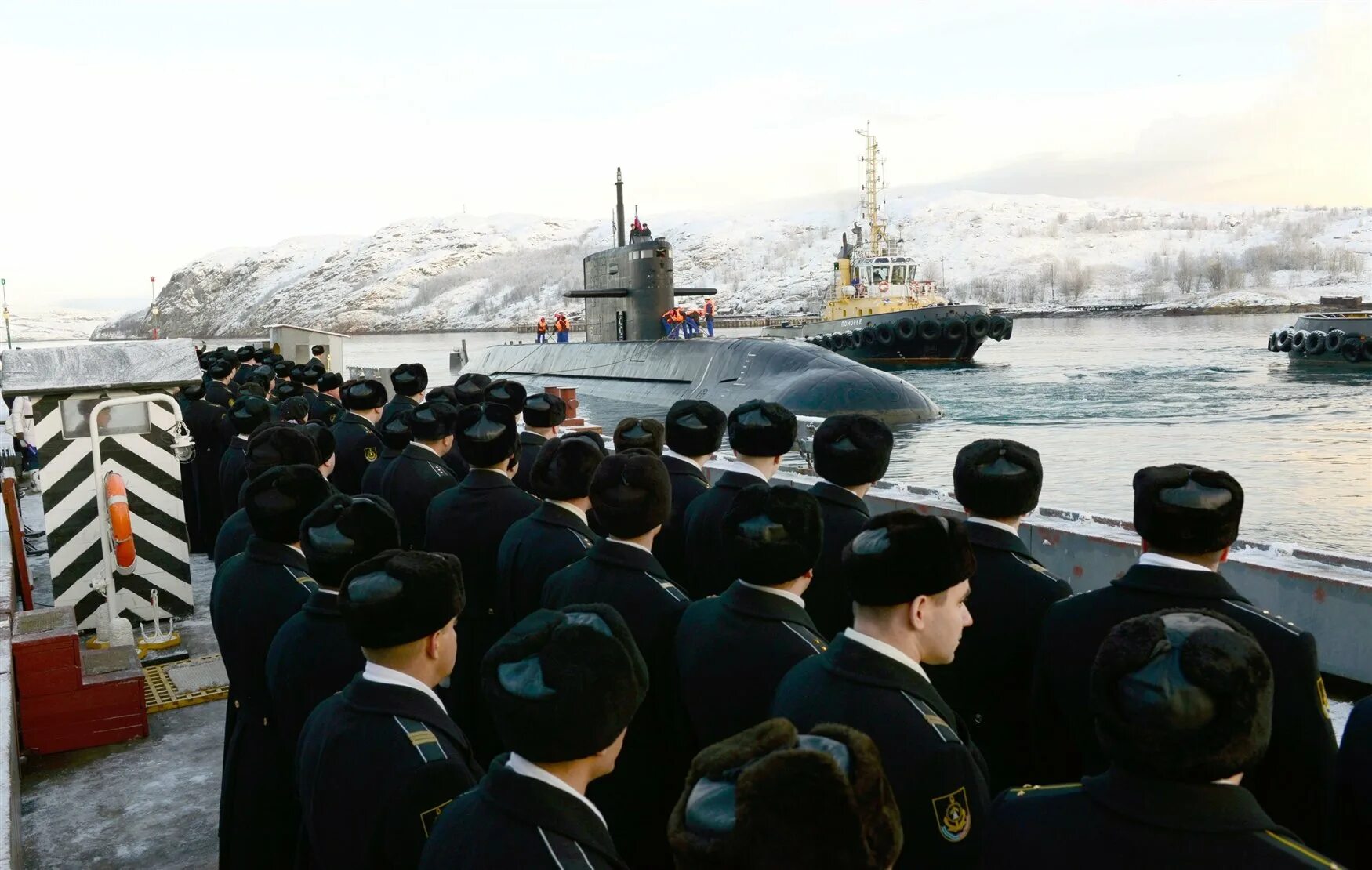 Военный моряк подводник. Северный флот ВМФ России подводник. Моряки подводники Северного флота. Подлодки Северного флота. Подводники ВМФ РФ.