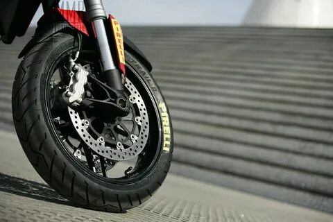 Pirelli scorpion 2