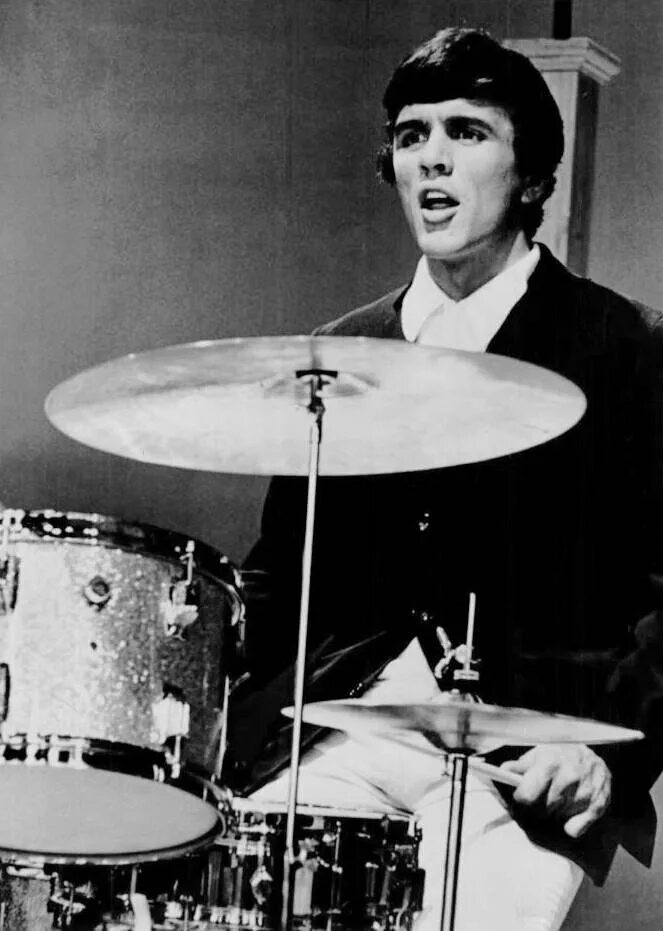 Mike smith dave clark five 1965. Dave clark (musician). Dave clark (musician). Дэйв кларк. Dave clark.