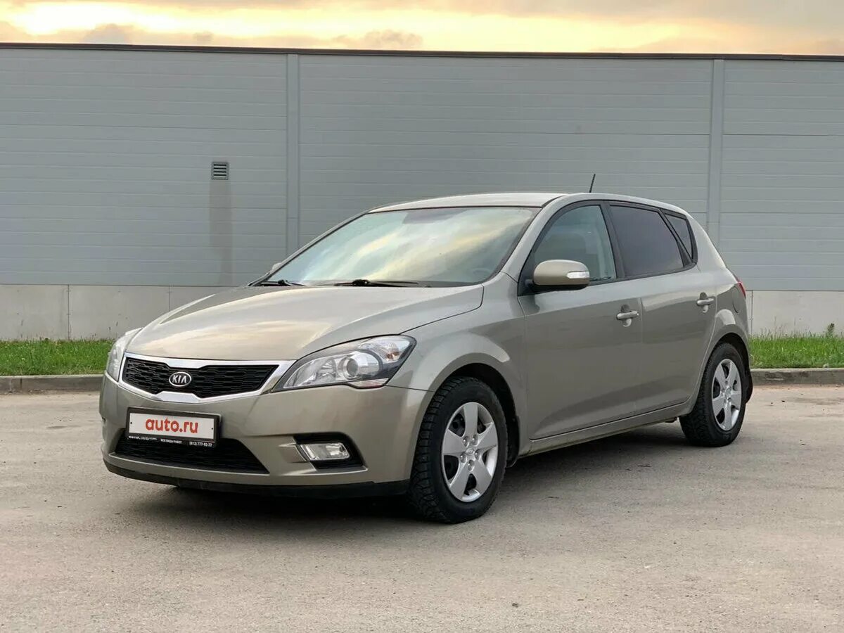 Kia Ceed 2010. Киа СИД 2010 хэтчбек. Kia Ceed 2010 1.6. Kia Ceed 1 Рестайлинг хэтчбек. Киа сид хэтчбек рестайлинг