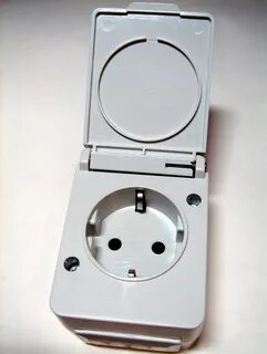 Розетка schneider ip44