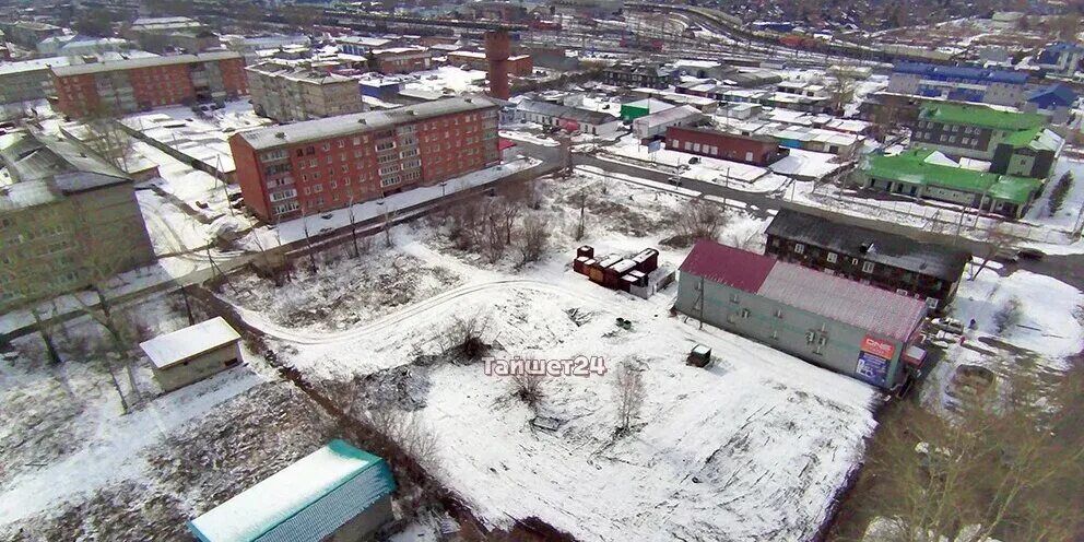 Тайшет центр города. Город тайшет. восьмиэтажный дом. тайшет центр. тайшет новые дома.