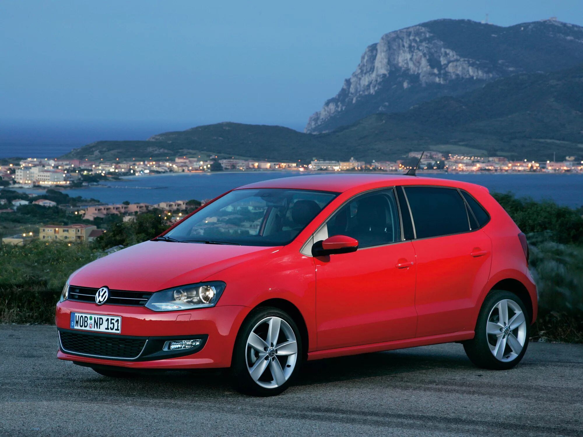 Volkswagen Polo 5 хэтчбек. Фольксваген поло хэтчбек 2021. Volkswagen Polo хэтчбек 2021. Фольксваген поло 5 хэтчбек.