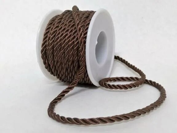 шнур 9 мм. сибртех шнур хозяйственный, d 6 мм, l 25 м, полиэфирный россия 93819. шнур 9 мм. шнур хлопковый 9 мм. шнур витой на потолке.