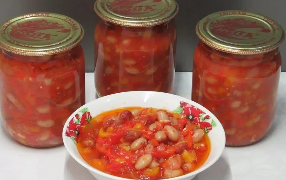 Фасоль на зиму вкусно. Лечо консервированное. Лечо с фасолью на зиму. Консервация лечо. Фасоль в томате на зиму.