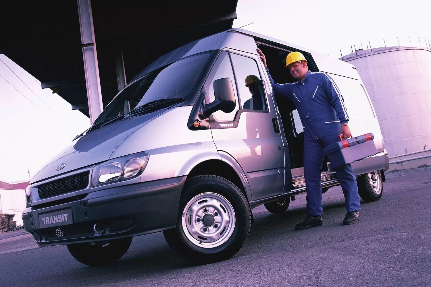 Услуга транзит. Ford Transit 2000. Ford van 2000. Ford Transit 1995 2000. Ford Transit 2004.