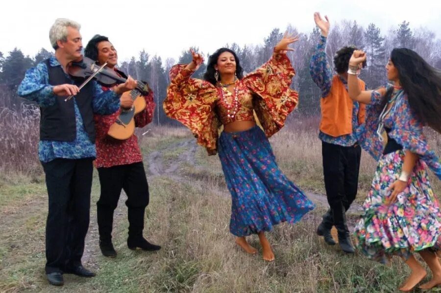 майк любовь ромалэ. цыганский ансамбль valencia. цыганский вместе. танец цыган-мадьяр. цыганский вместе.