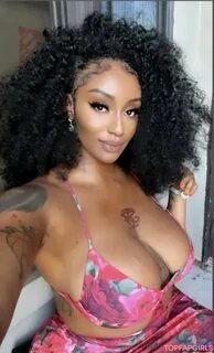 Slideshow nigerianamazon onlyfans leaked.