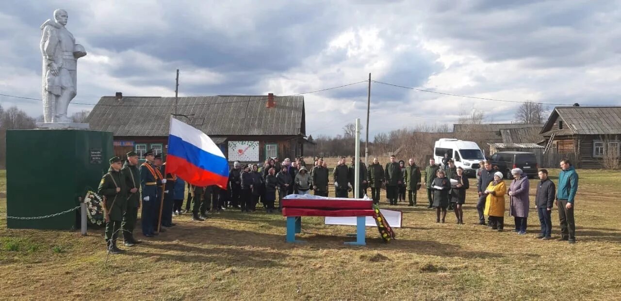 Индыгойка Кировская область Лебяжский район. Д. Боровково Лебяжского района Кировской области. СПК Ладожский Лебяжский район Кировская область. Деревня Индыгойка трагедия.