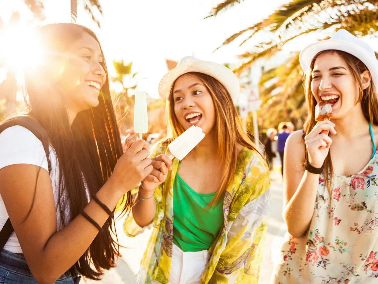 Teenage Life крутая картинка. Картинка с фразой teenage Life. Friends at the Beach Ice Cream stock photo. Smiling girl eating Cheese photo заставка. Light talks