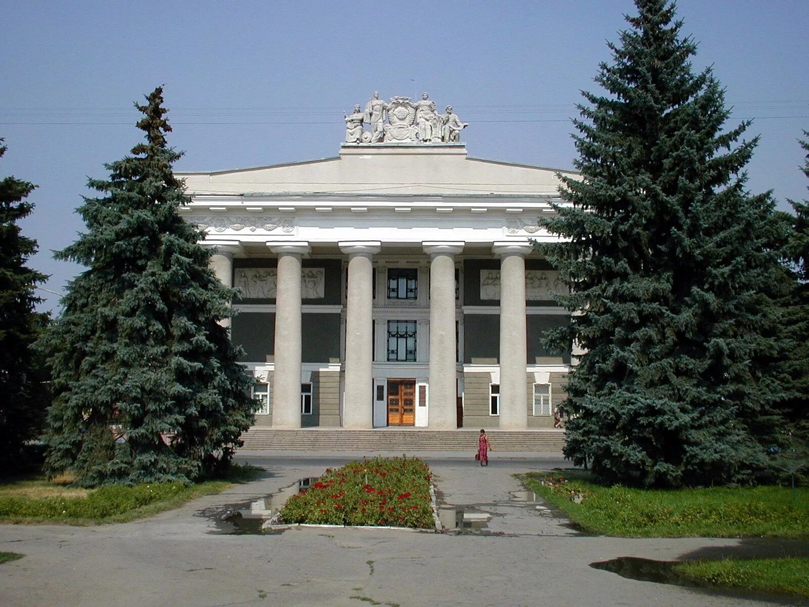 In the city there is a terrible stench of garbage, - the native of the Volga reg
