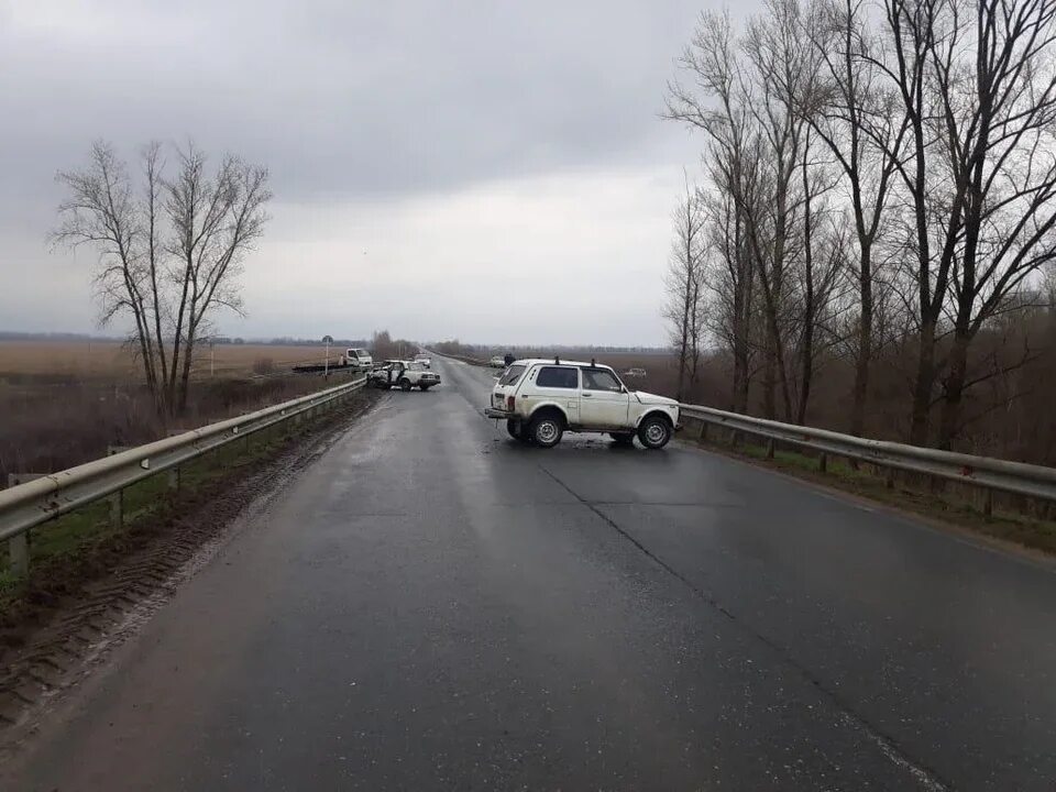 Самарская область ньюс. Поселок Нива Самарская область. ДТП В Самаре 17.04.2022 Нива. Авария Самара Нива и Газель.