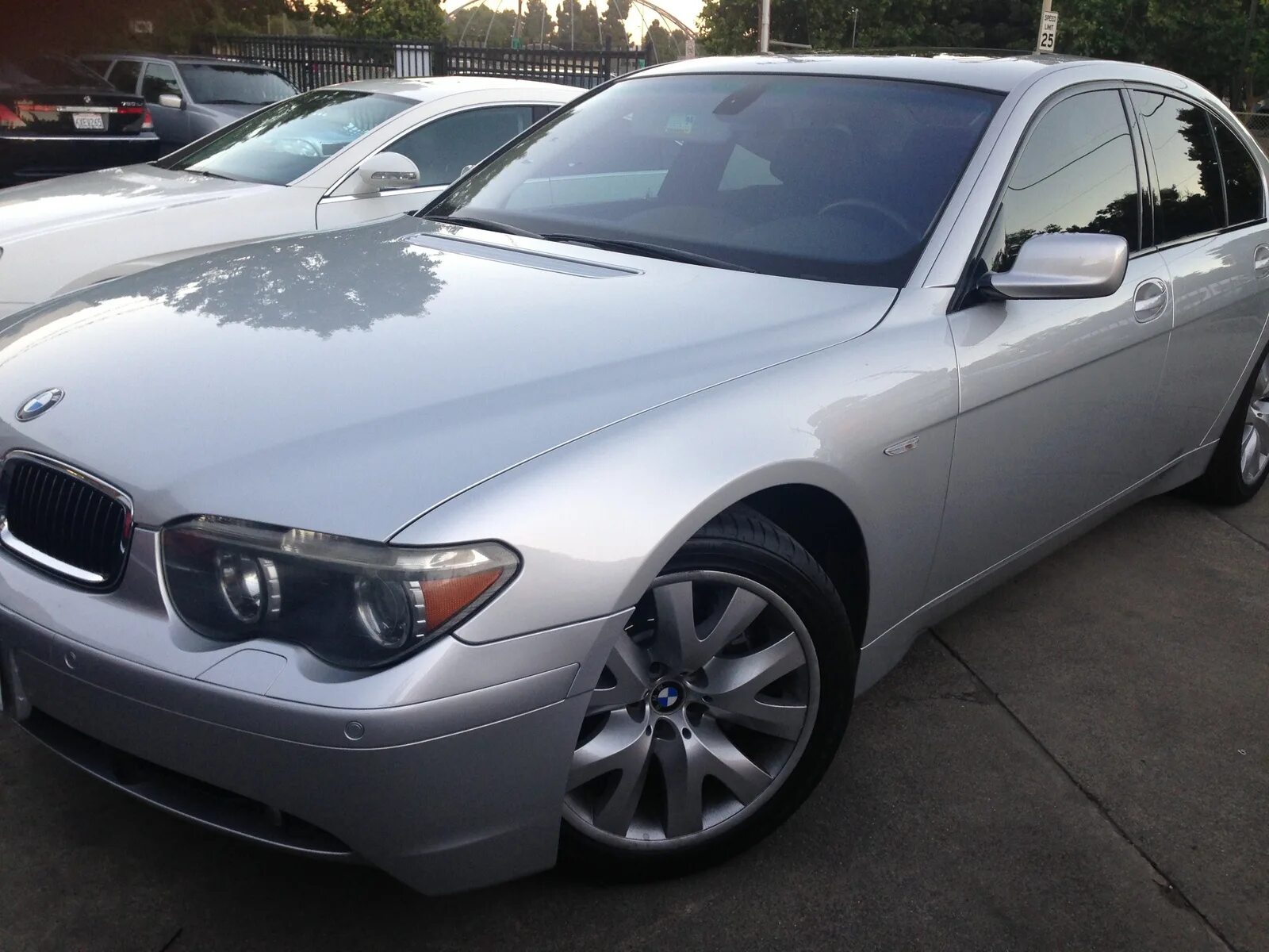 Ауди а4 седан. 07. Bmw 7 series 2004. 07 2004. Бмв 7 2004.