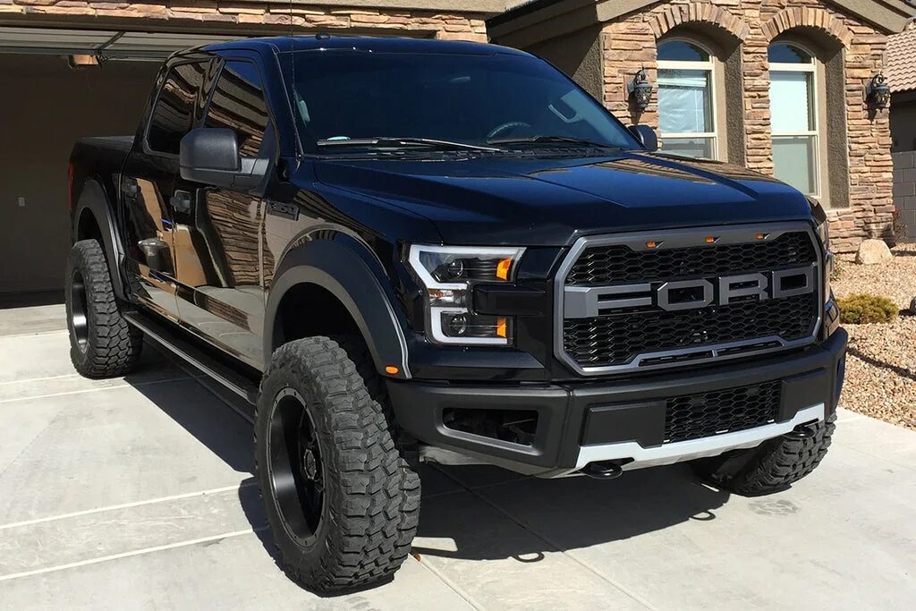 Купить форд ф150. Ford f 150 Raptor черный. Форд f150 Раптор. Ford f150 Raptor Black. Ford f150 Raptor 2015.