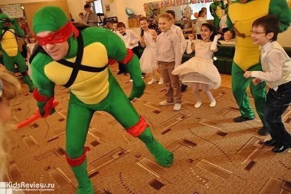Допускается ли прослушивание белья в игровой комнате
