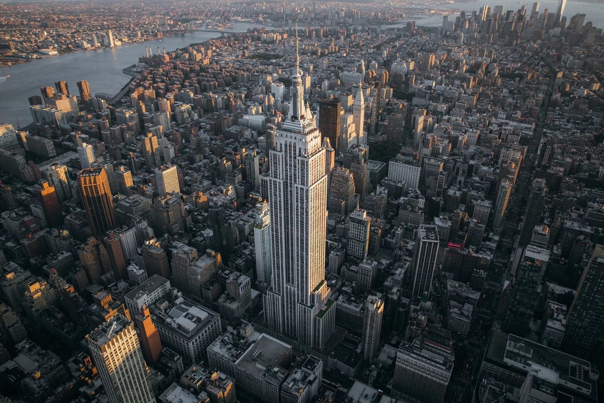 Эмпайр-Стейт-Билдинг. Нью Йорк Empire State building. Эмпайр-Стейт-Билдинг сверху. Нью-Йорк Сити Эмпайр Стейт Билдинг.