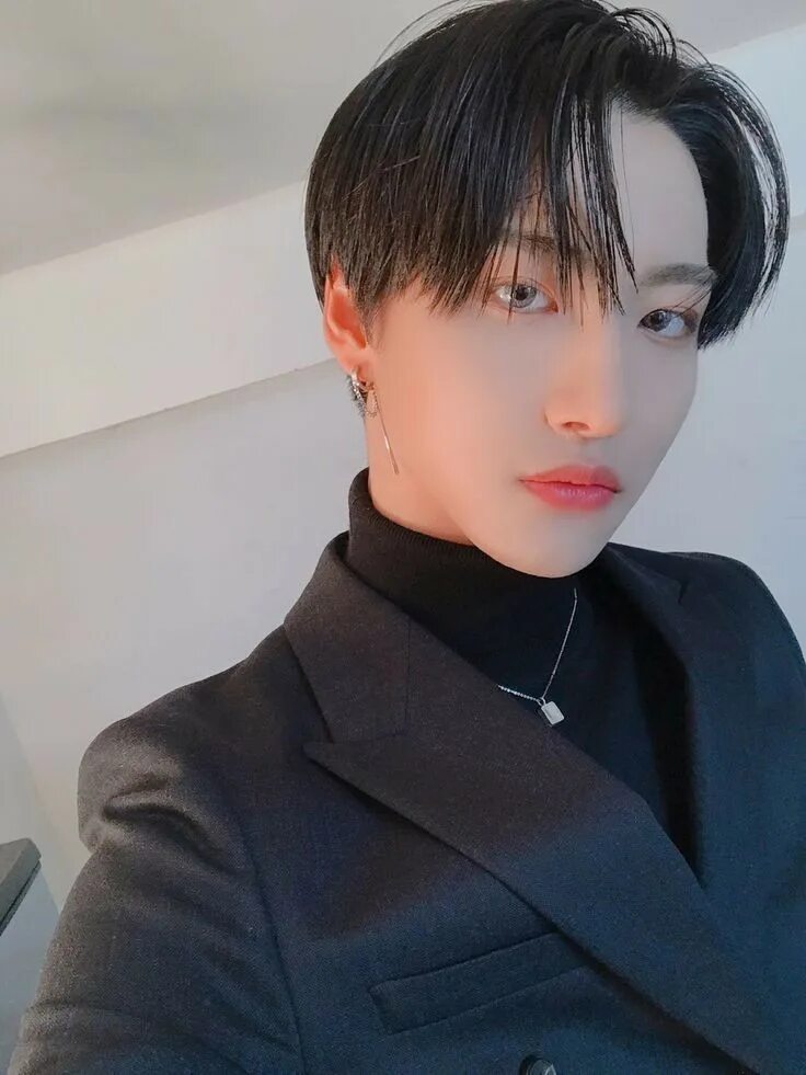 Сонхва клуб. Ateez seonghwa. пак сонхва ateez. сонхва ateez 2025. park seonghwa ateez.