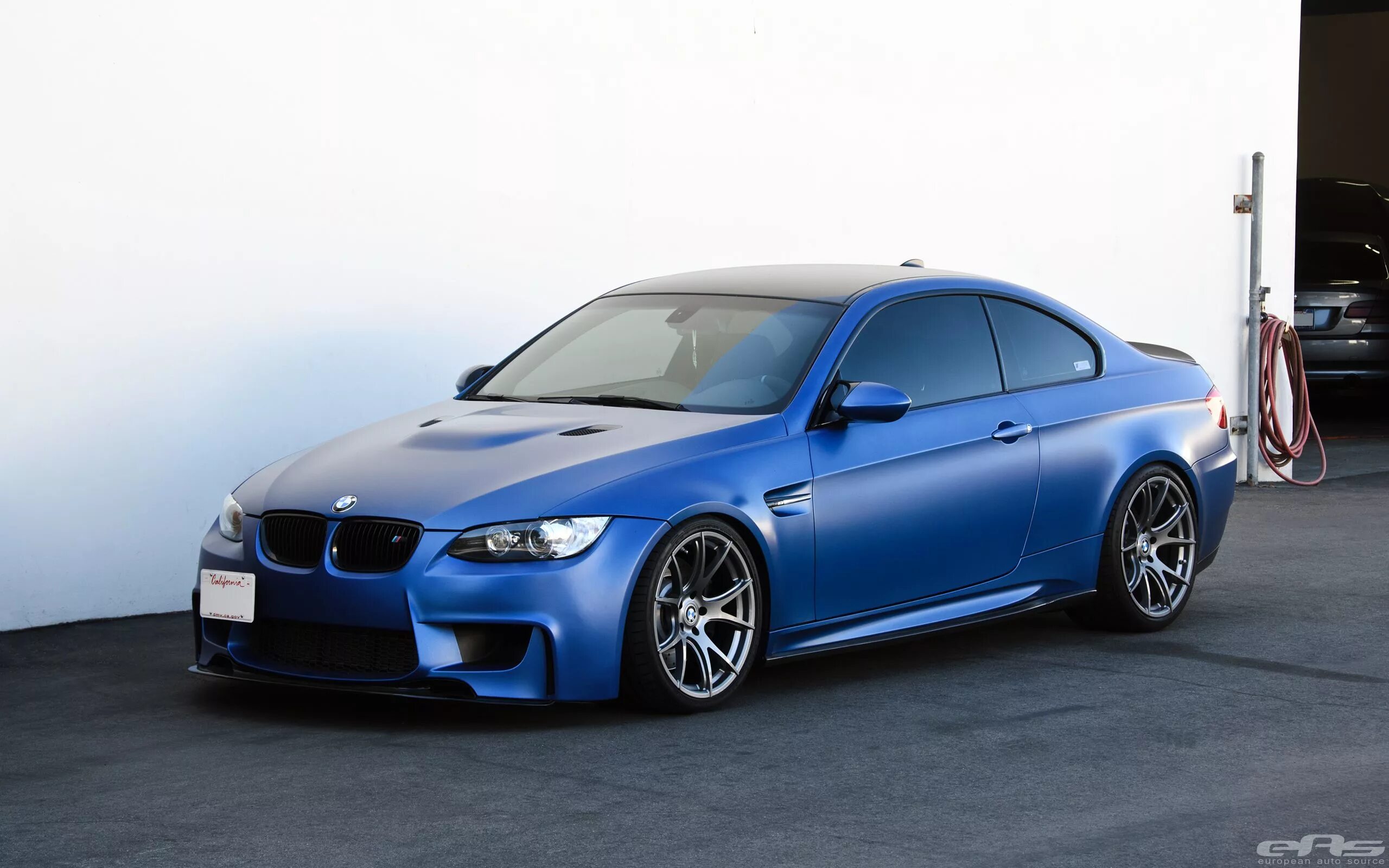 A 3 m 3 24 m 4. BMW e92 синяя. BMW m3 92. BMW m3 92 кузов. БМВ м3 е92 купе.