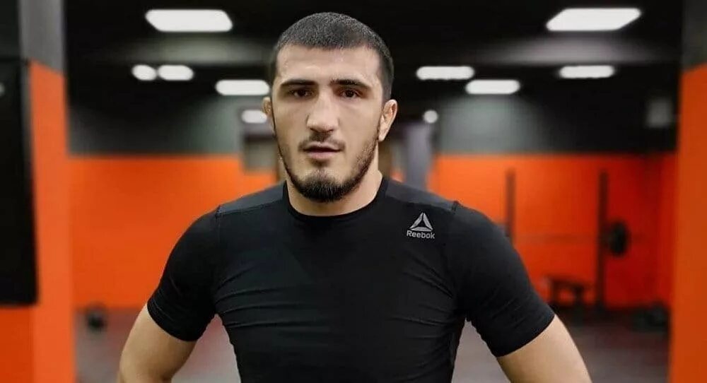 Рамазан темиров ufc. Рамазан эмеев боец. семиев рамазан. рамазан рамазанов боец юфс. гитинов рамазан мма.