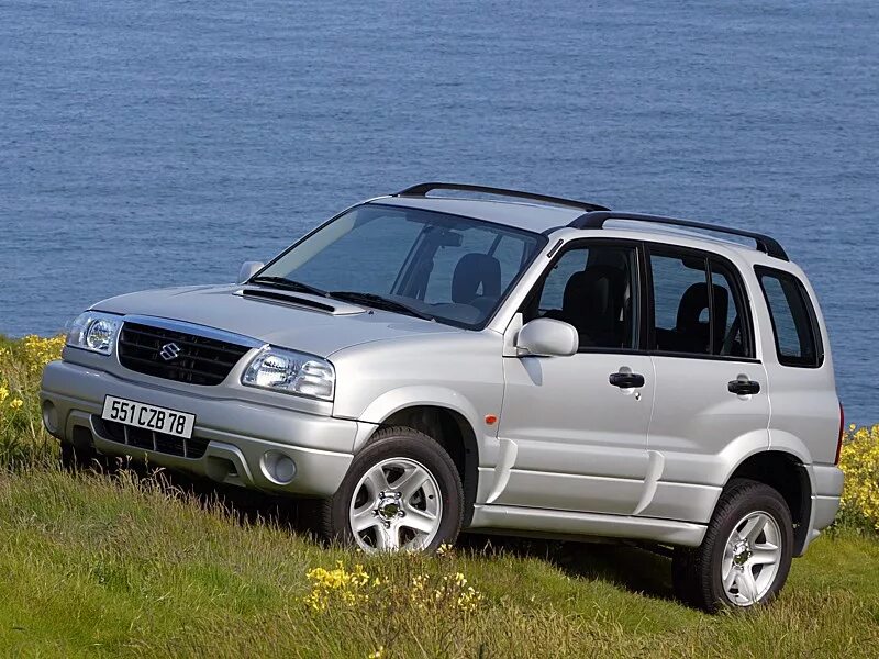 Vitara ii. Suzuki Grand Vitara 1999. Сузуки Гранд Витара 1 поколения. Сузуки Гранд Витара 2 поколения. Suzuki Grand Vitara 2005.