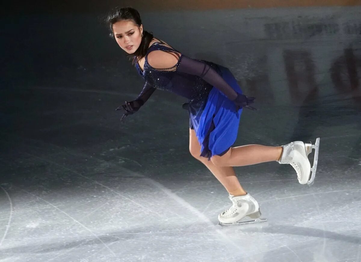 Почему загитова. Почему загитова. Загитова 2020. Почему загитова. Figuristka alina zagitova.