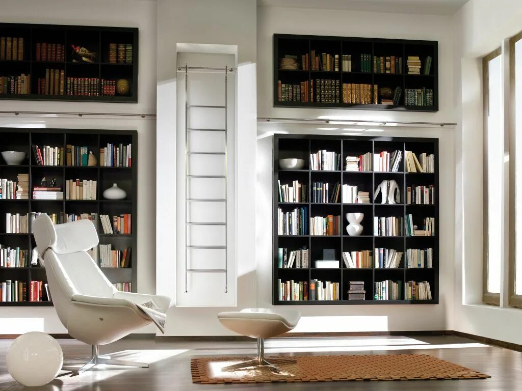 Книжный шкаф в управление огэ. Книжный шкаф. книжный шкаф узкий. книжный шкаф с лестницей. книжные стеллажи в библиотеке.
